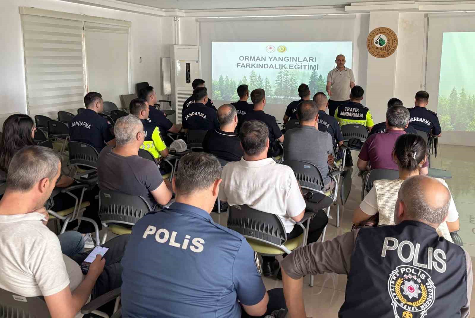 kavaklidere-de-orman-yanginlariyla-mucadele-egitimi-duzenlendi
