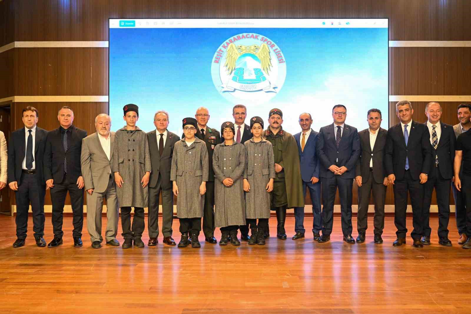 karda-yazilan-tarih-bir-mirasin-izinde-yogun-ilgi-gordu