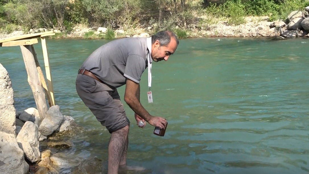 tunceli-deki-akarsularda-yuzme-suyu-duzenli-olarak-denetleniyor