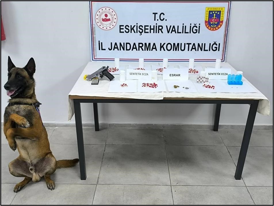 eskisehir-de-uyusturucu-operasyonu-2-supheli-yakalandi