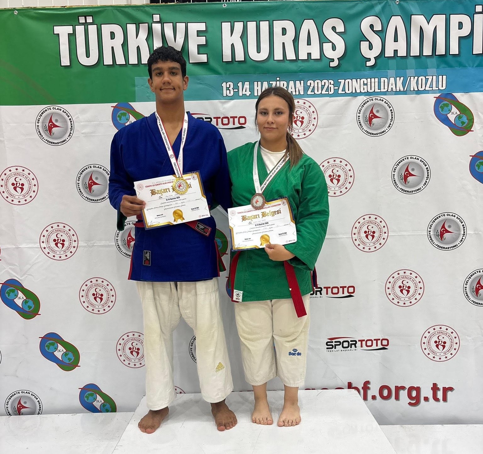 manisa-yi-gururlandiran-basari-mustafa-gode-turkiye-sampiyonu-oldu