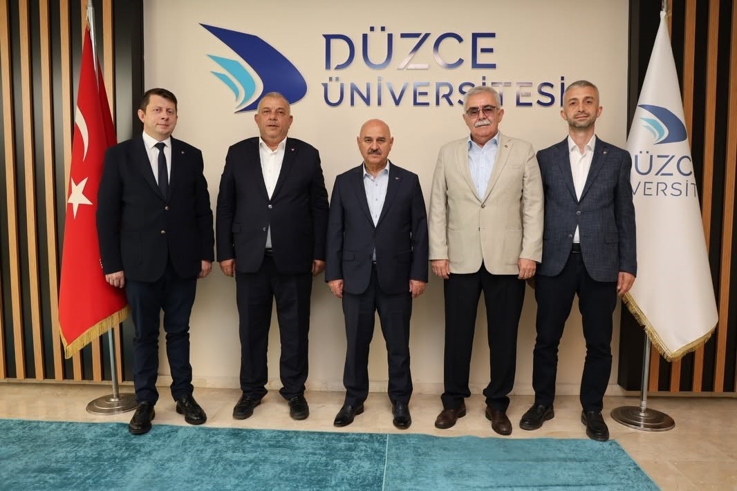 duzce-tso-dan-rektor-sozbir-e-hayirli-olsun-ziyareti