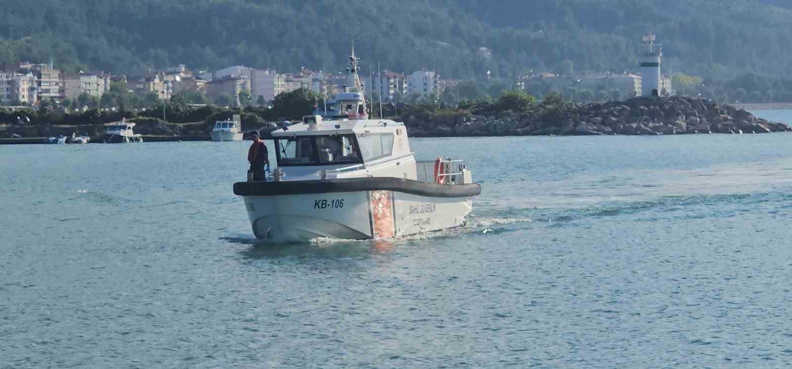 zipkinla-balik-avlamak-isterken-boguldu