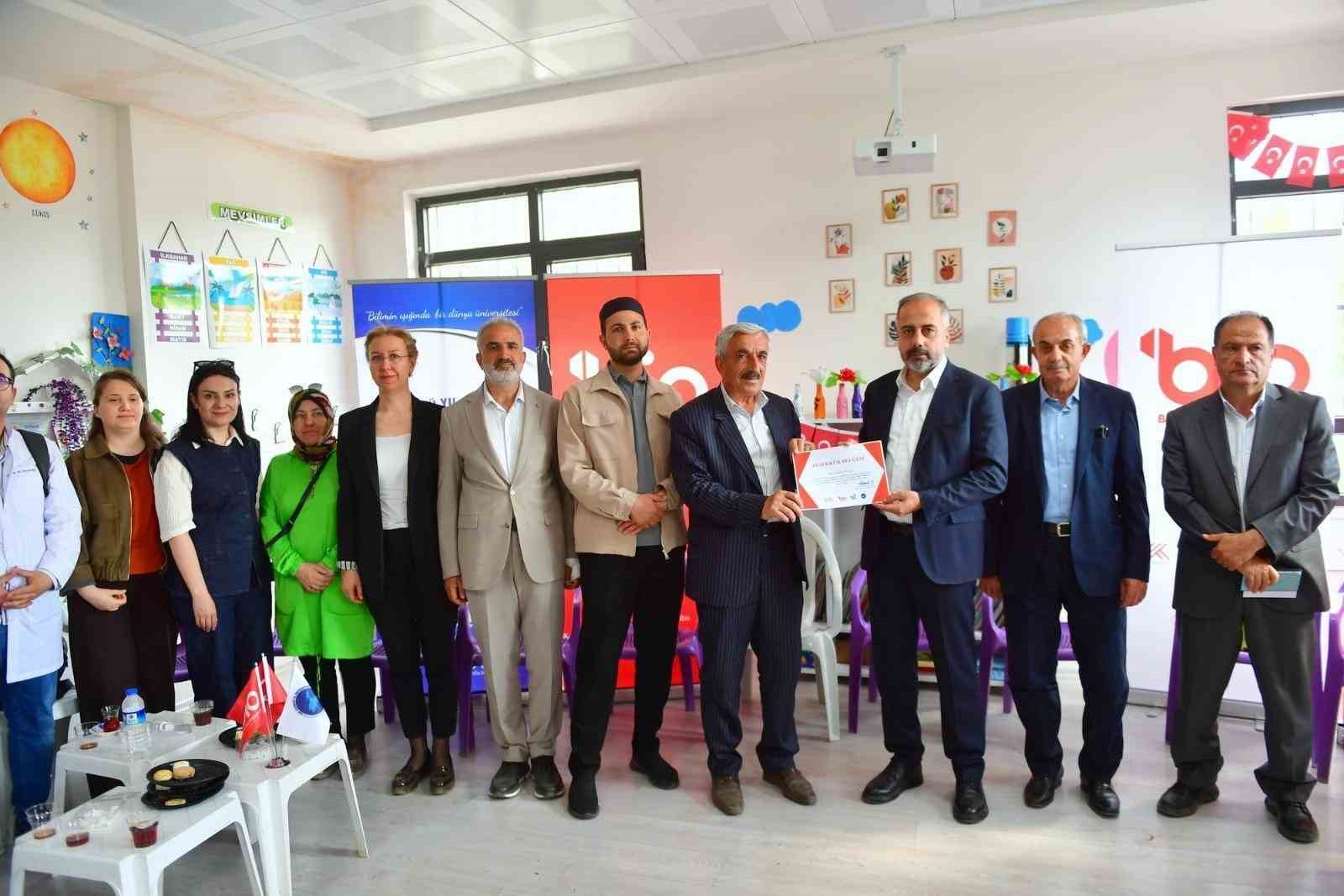 van-yyu-den-universite-koy-bulusmalari-programi