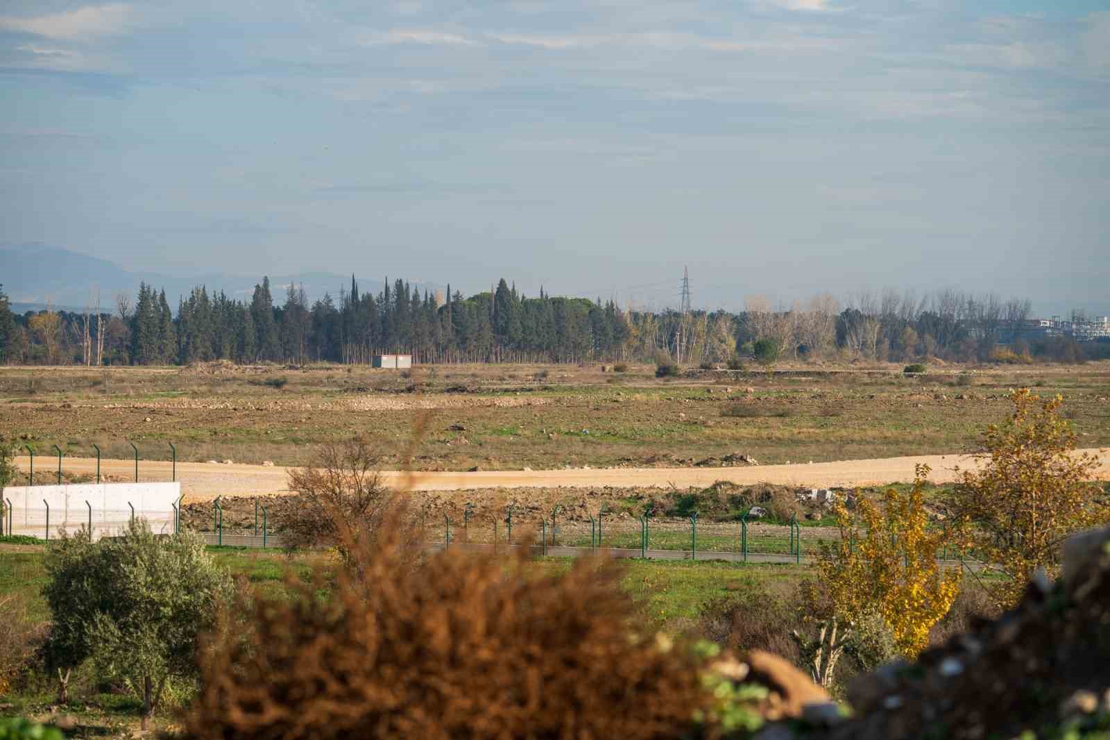 manisalilar-byd-nin-fabrika-yatirimini-askiya-almasini-degerlendirdi