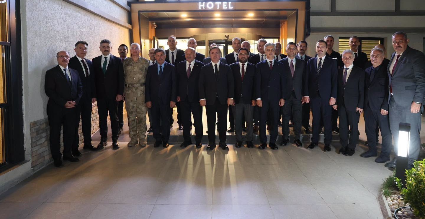 erzincan-il-muftusu-fakirullahoglu-icin-veda-programi-duzenlendi