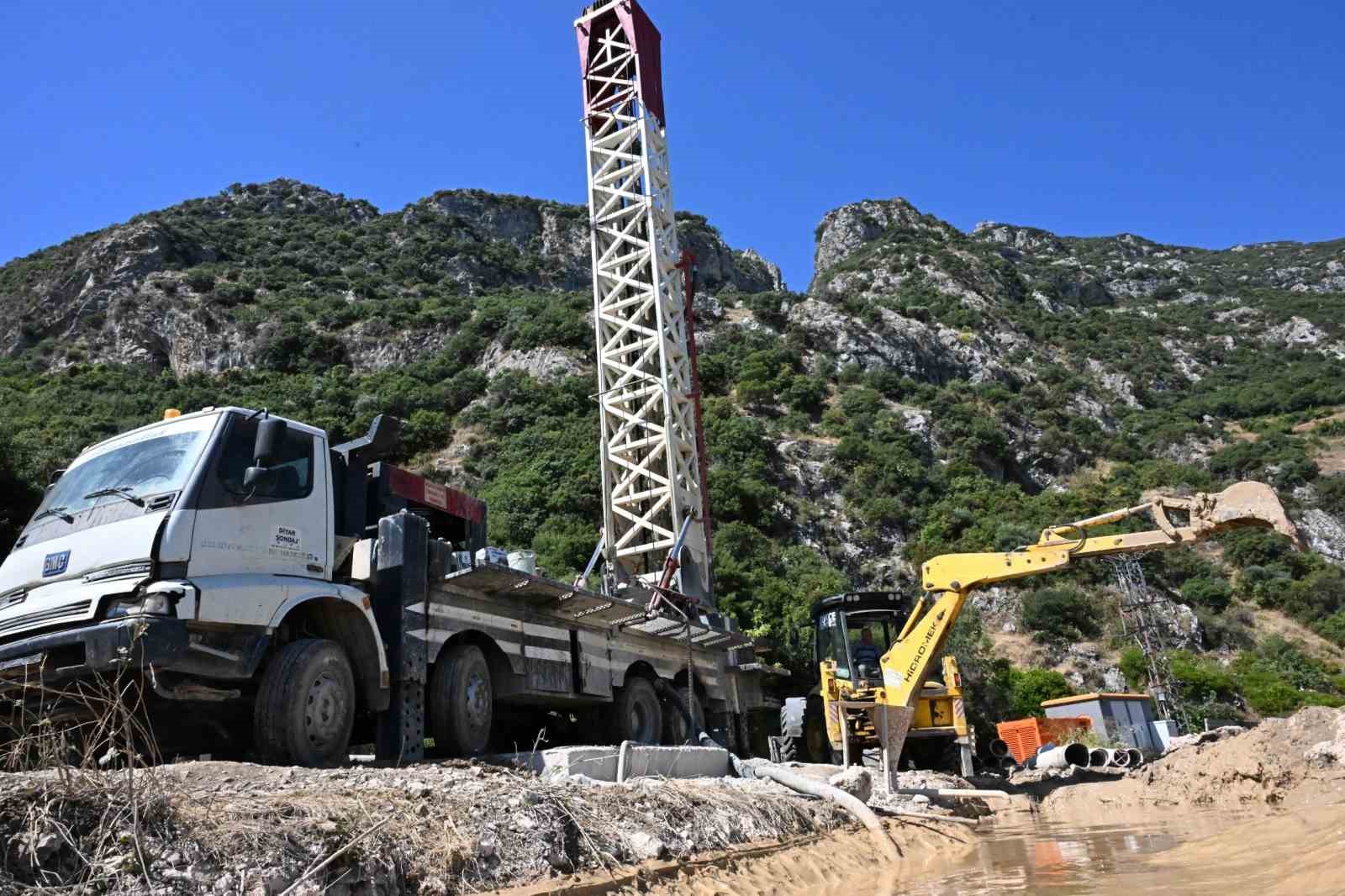 manisa-da-20-noktada-es-zamanli-sondaj