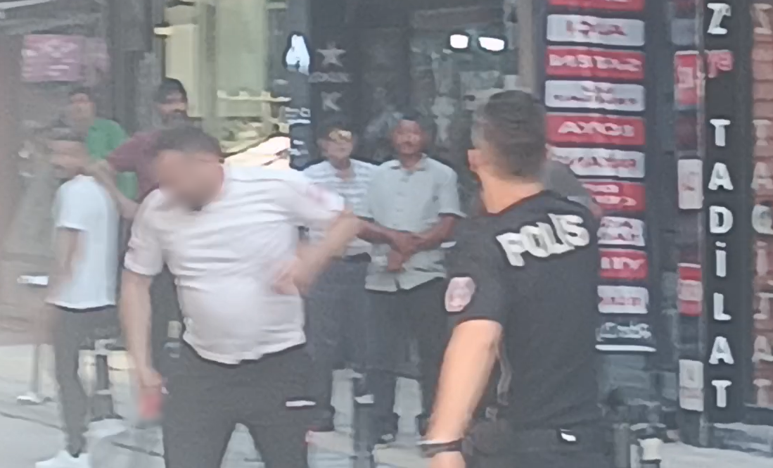 yalova-da-bicakli-satirli-kavga-2-yarali