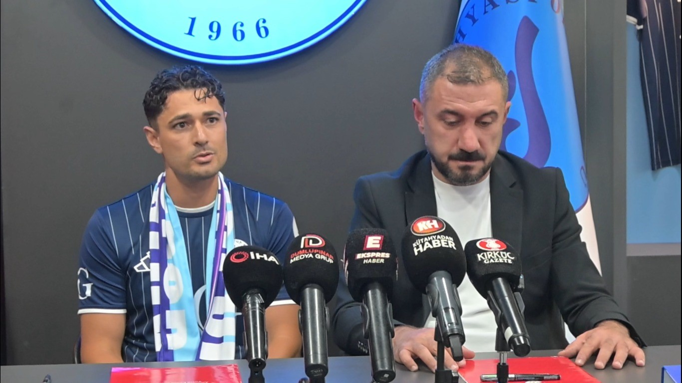 kutahyaspor-dan-ilk-transfer-kaleci-hasan-huseyin-akinay-imzayi-atti