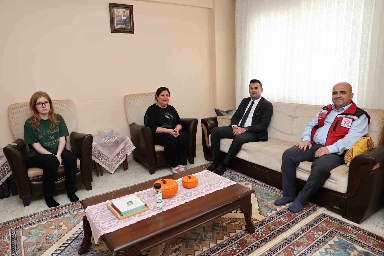 akdeniz-de-15-temmuz-ruhu-sehit-yakinlari-ve-gazilerle-yasatildi