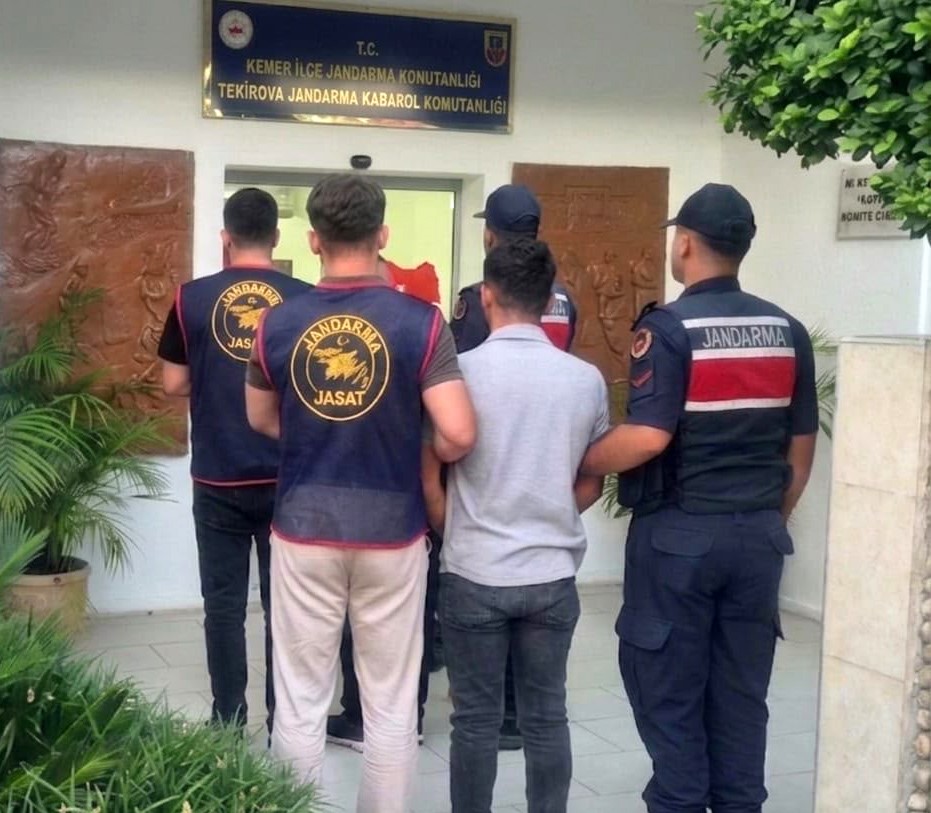 kemer-de-5-faili-mechul-hirsizlik-olayi-jasat-operasyonuyla-aydinlatildi