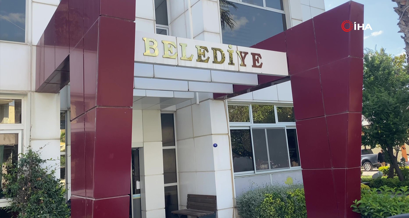 seferihisar-belediyesine-rusvet-operasyonu