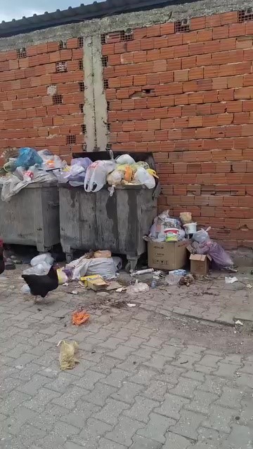 2-haftadir-alinmayan-copler-tepki-cekti
