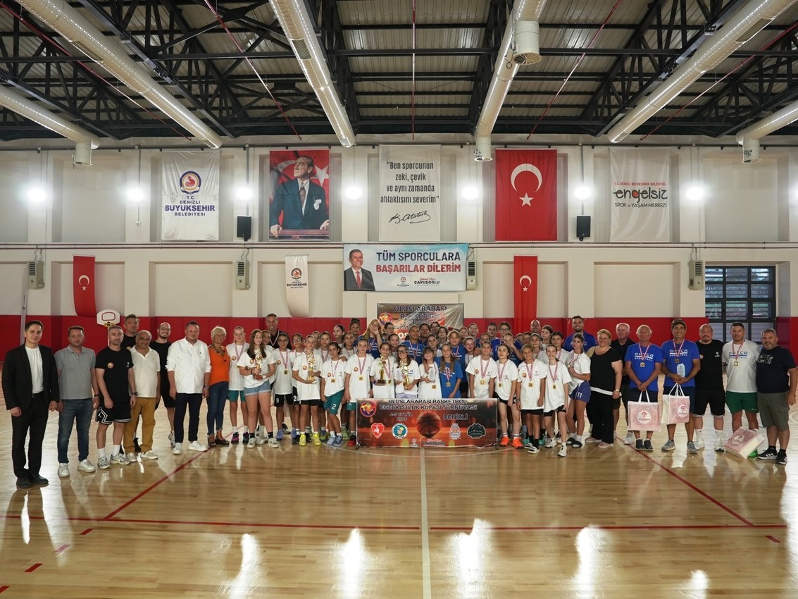 denizli-buyuksehir-ev-sahipliginde-ege-nin-iki-yakasi-bulustu