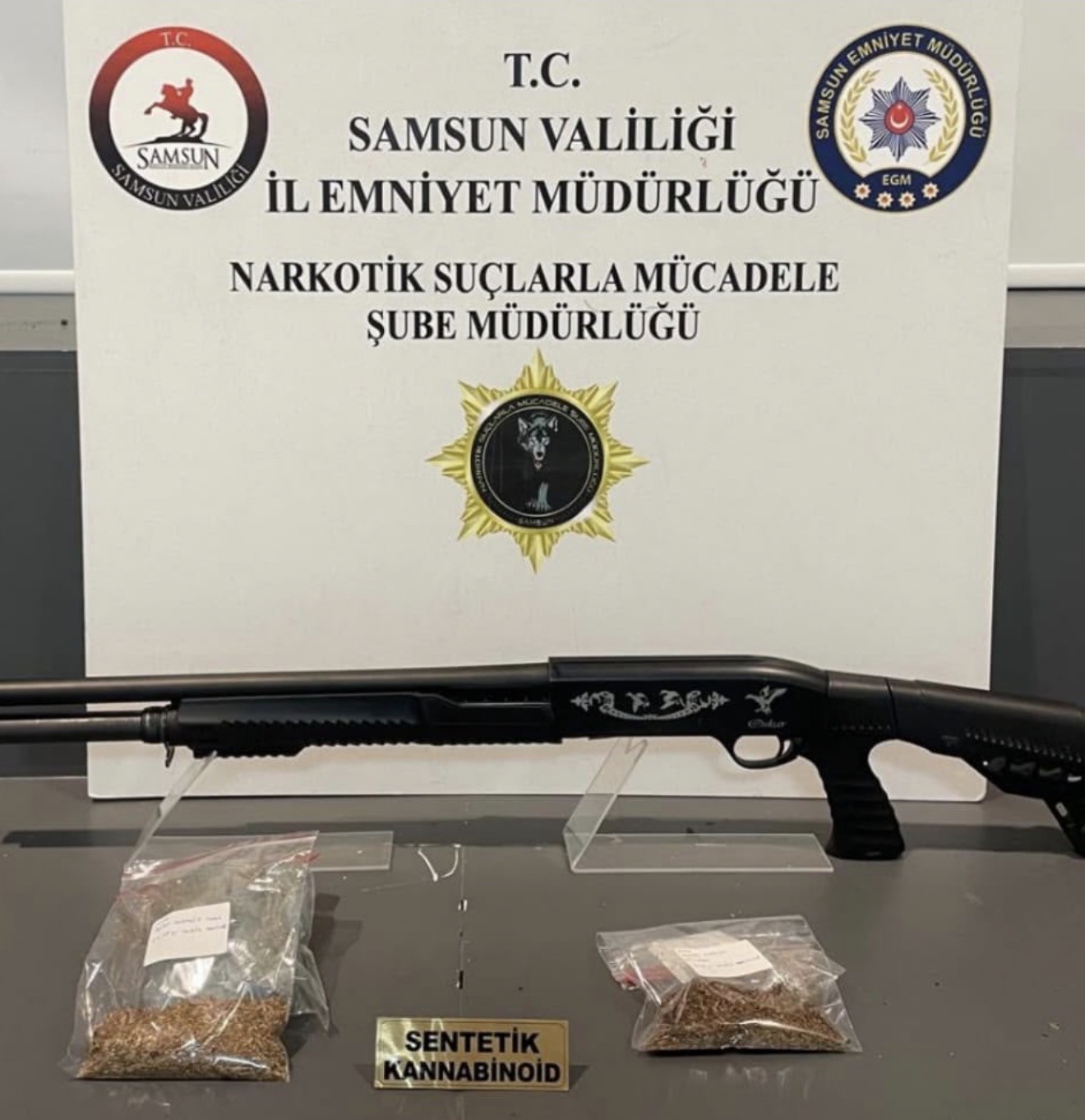 samsun-da-4-ilcede-uyusturucu-operasyonu-7-bin-287-sentetik-ecza-ele-gecirildi