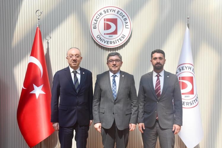 eczacilik-camiasindan-bseu-rektoru-kaplancikli-ya-ziyaret