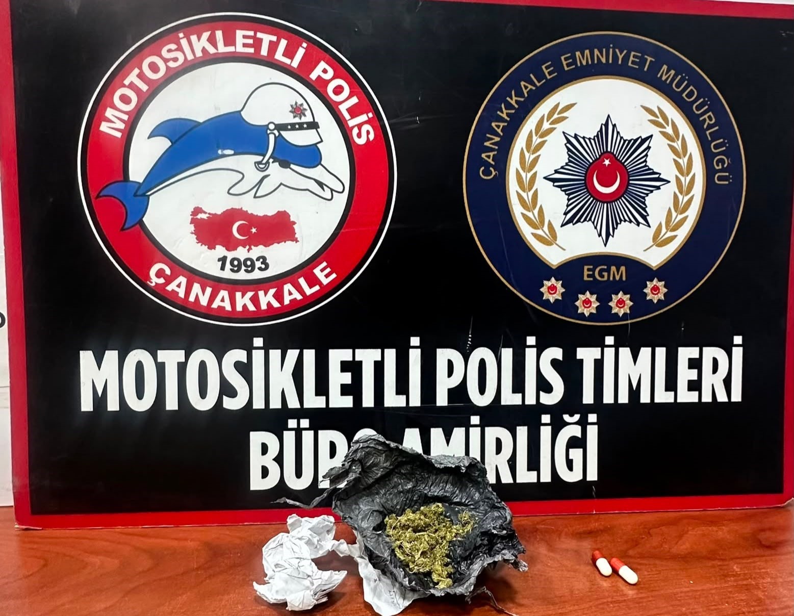 canakkale-de-cesitli-suclardan-aranan-19-supheli-yakalandi