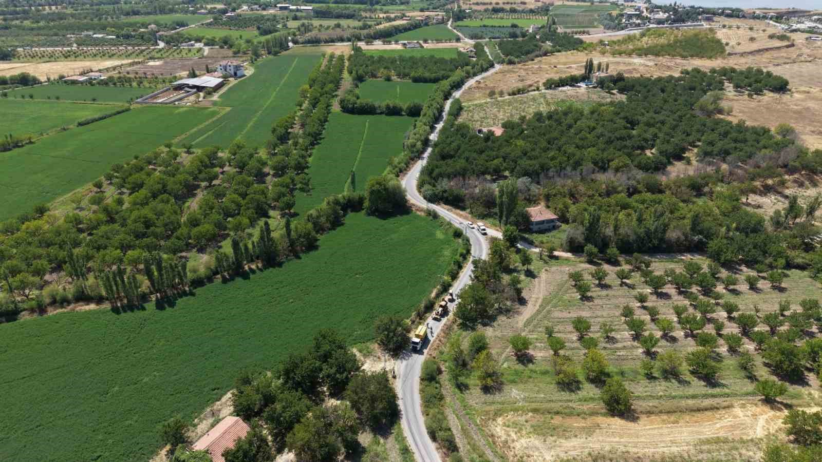battalgazi-de-yol-calismalari-ilce-genelinde-suruyor
