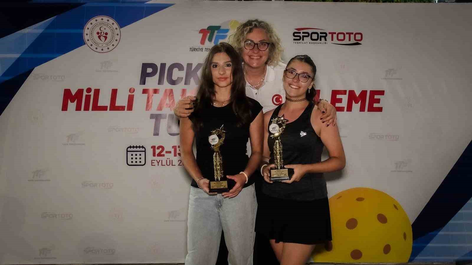 caycuma-nin-genc-sporculari-milli-takima-secildi