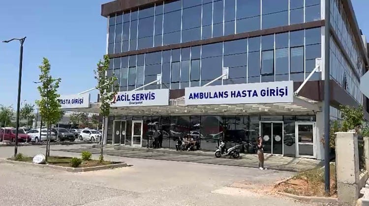 gaziantep-te-25-fabrika-iscisi-zehirlenme-suphesiyle-hastaneye-kaldirildi