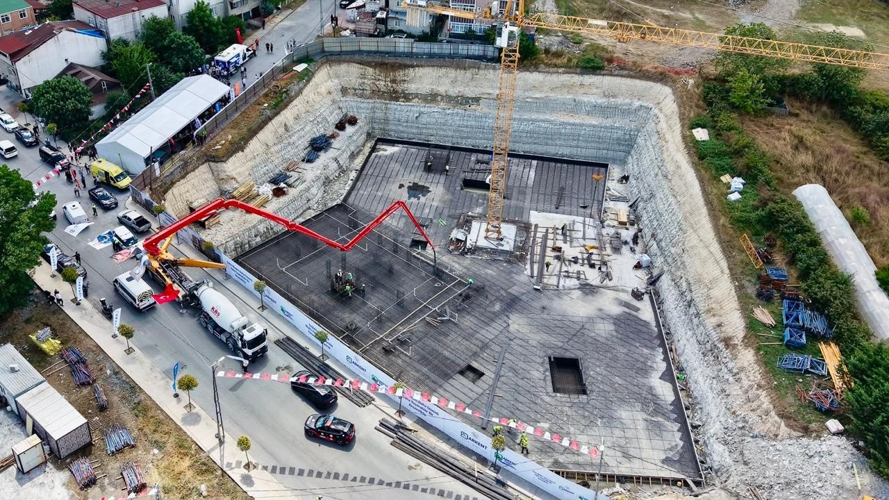 arnavutkoy-de-kentsel-donusum-calismalari-hiz-kazandi