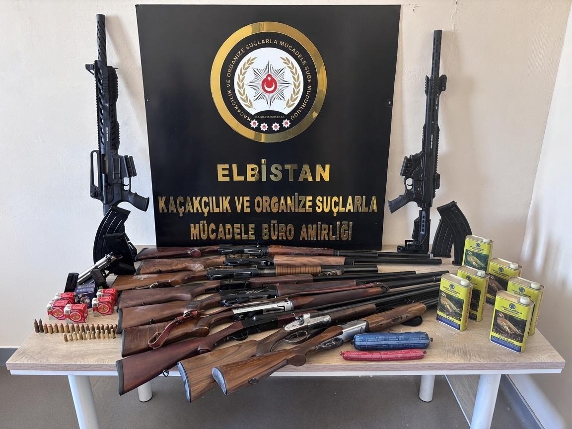 kahramanmaras-ta-uyusturucu-ve-silah-operasyonlarinda-4-supheli-tutuklandi