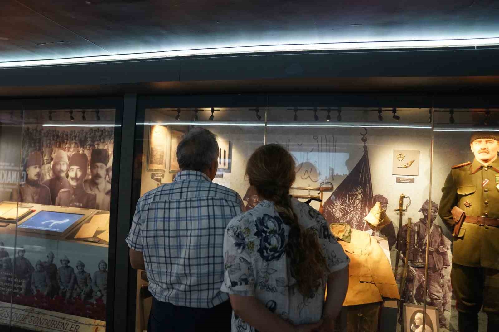 canakkale-ruhu-avrupa-ya-tasiniyor