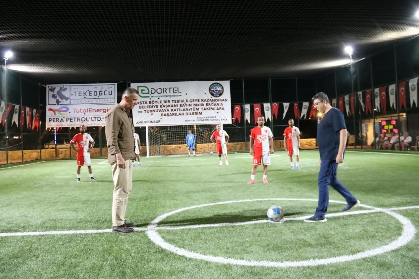 yenipazar-da-mahmut-oz-hali-saha-turnuvasi-basladi