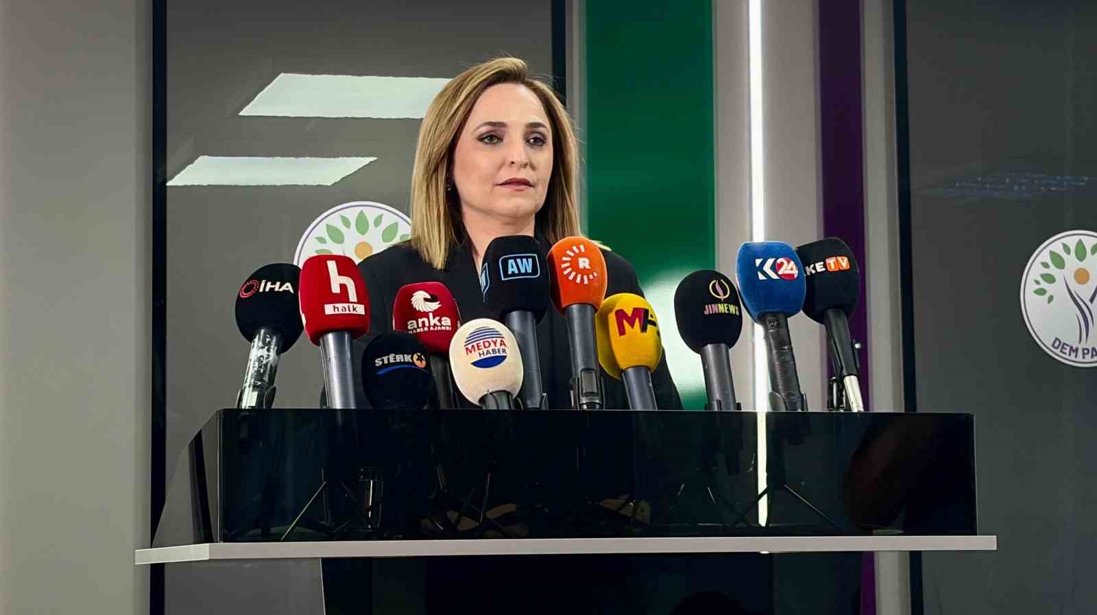 dem-parti-sozcusu-dogan-turkiye-nin-demokratiklesmesine-yonelik-cok-ciddi-bir-yol-acildi