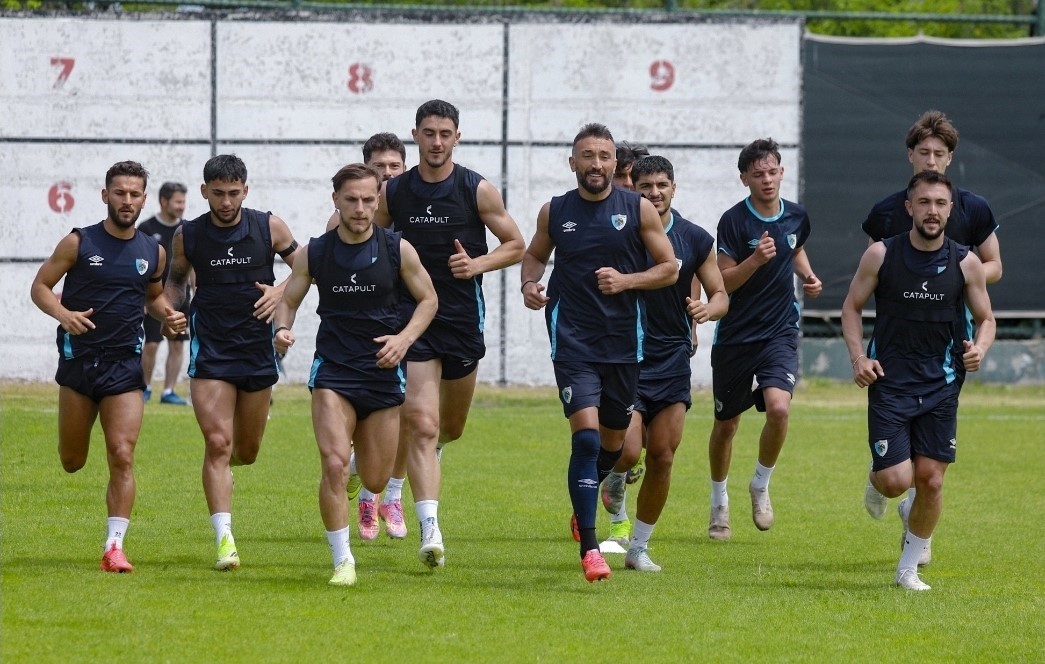 erzurumspor-fk-sezon-oncesi-kamp-calismalarini-tamamladi