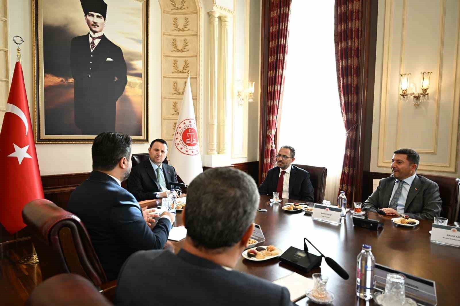 bakan-gurlek-nevsehir-heyetini-kabul-etti