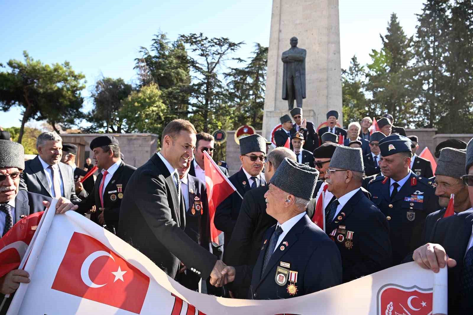 baskan-ahmet-akin-dan-gaziler-gunu-mesaji