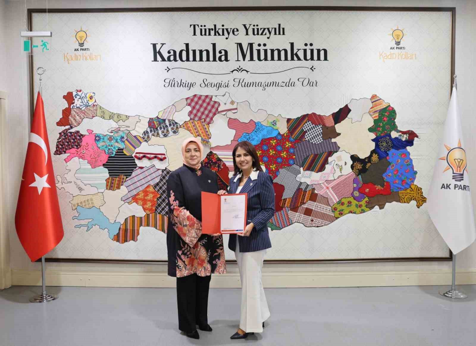 ak-parti-denizli-il-kadin-kollari-baskanligina-hilal-tutuncu-atandi