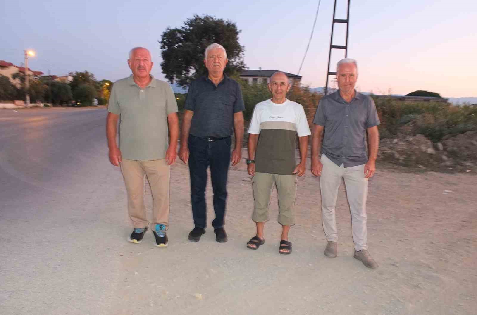burhaniye-de-kaldirimsiz-cadde-kazalara-davetiye-cikariyor