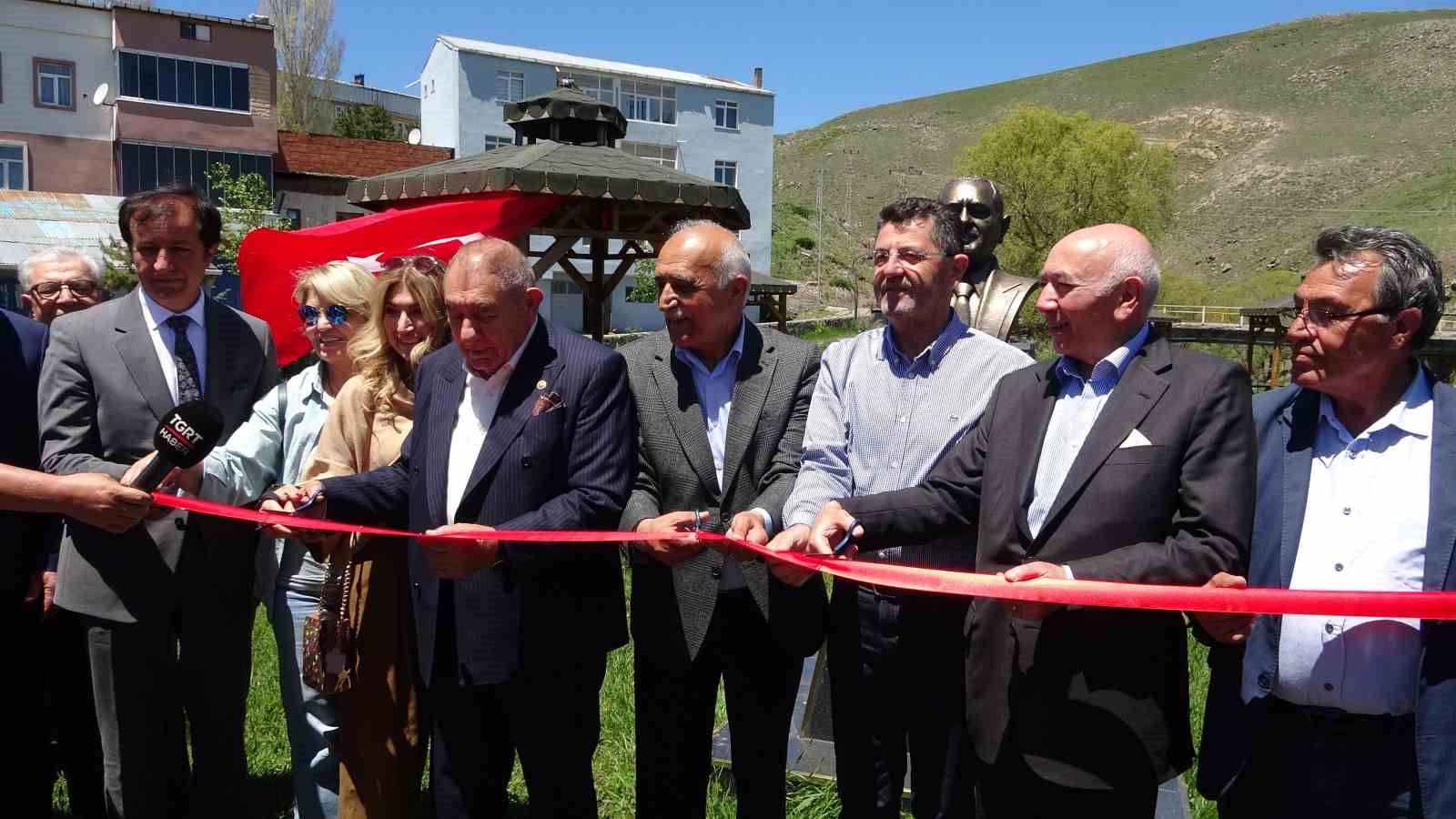 cildir-da-karacay-cayi-uzerine-yaptirilan-kopru-torenle-acildi