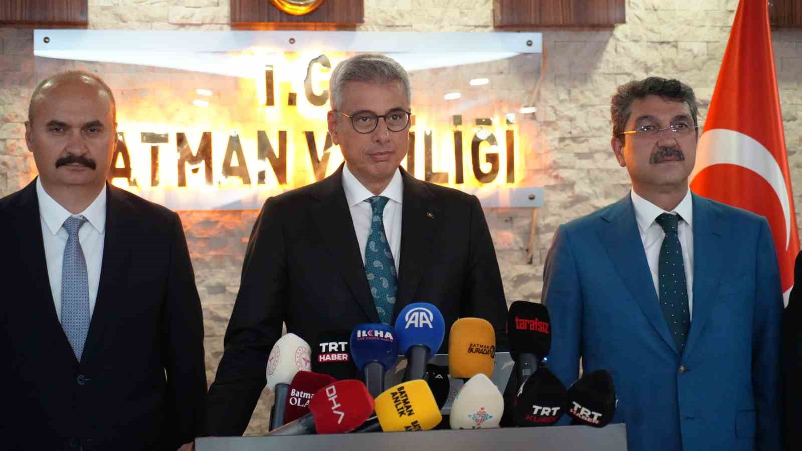 saglik-bakani-memisoglu-batman-saglik-yatirimlariyla-cok-daha-iyi-bir-noktaya-gelecek