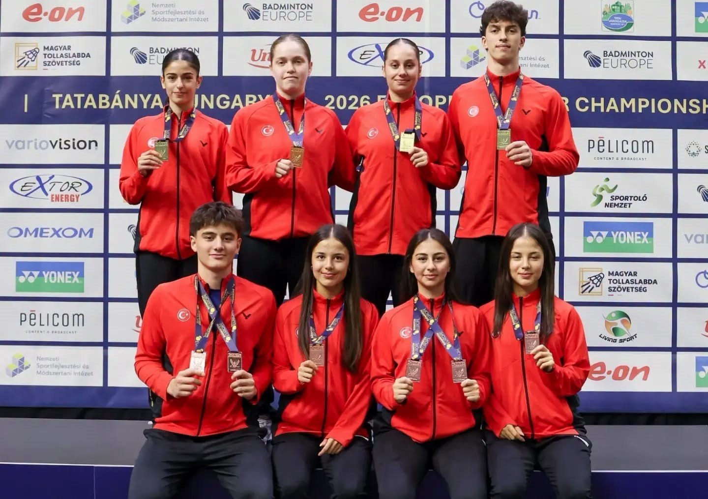 turkiye-avrupa-gencler-badminton-sampiyonasi-nda-2-altin-2-bronz-madalya-kazandi