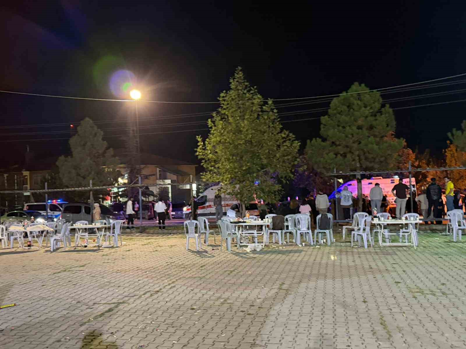 tavsanli-da-asker-eglencesinde-kavga-5-kisi-yaralandi-2-kisi-tutuklandi