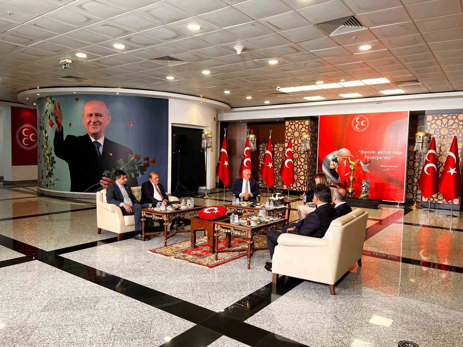 chp-den-mhp-ye-bayram-ziyareti