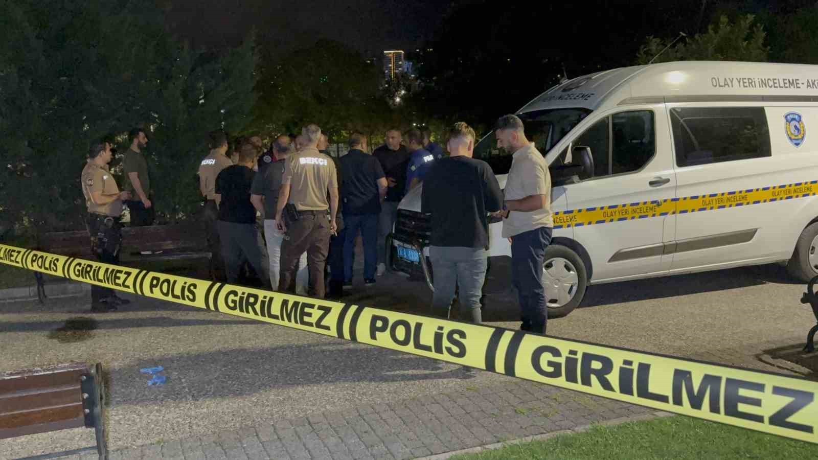 emekli-polis-millet-bahcesinde-hayatina-son-verdi