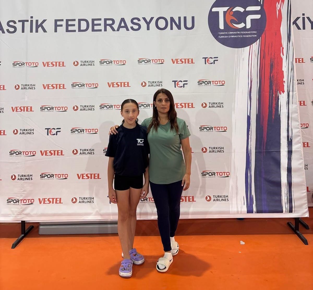 duzceli-cimnastikci-oyku-akyildiz-ikinci-kez-sporcu-gelisim-kampina-davet-edildi