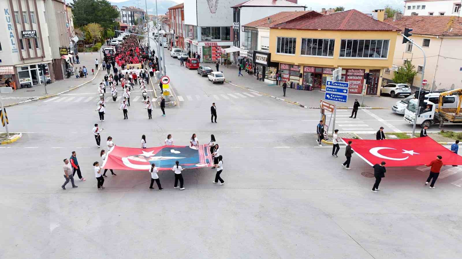 tomarza-da-19-mayis-coskusu-basladi