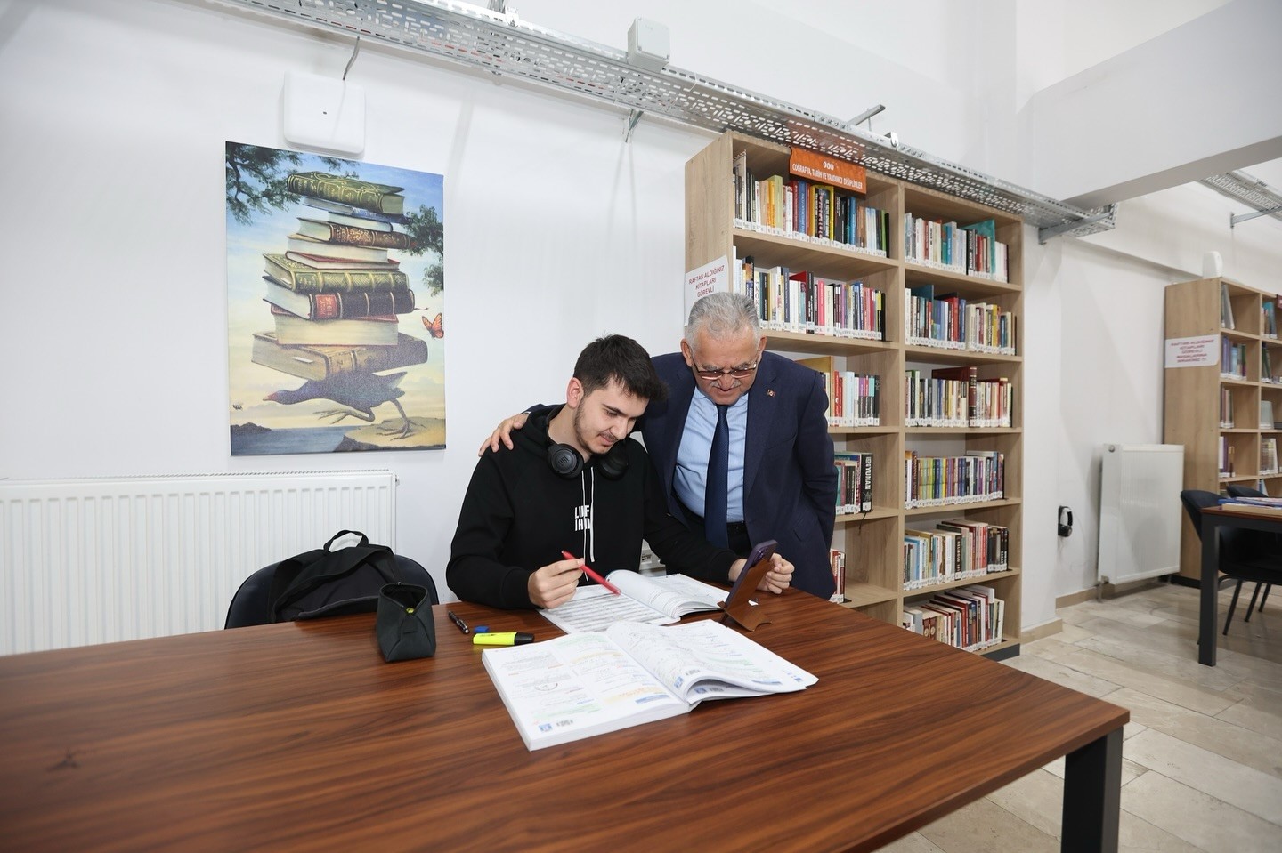 baskan-buyukkilic-in-okuyan-ve-okutan-sehir-vizyonu-kayseri-yi-turkiye-nin-zirvesine-tasidi