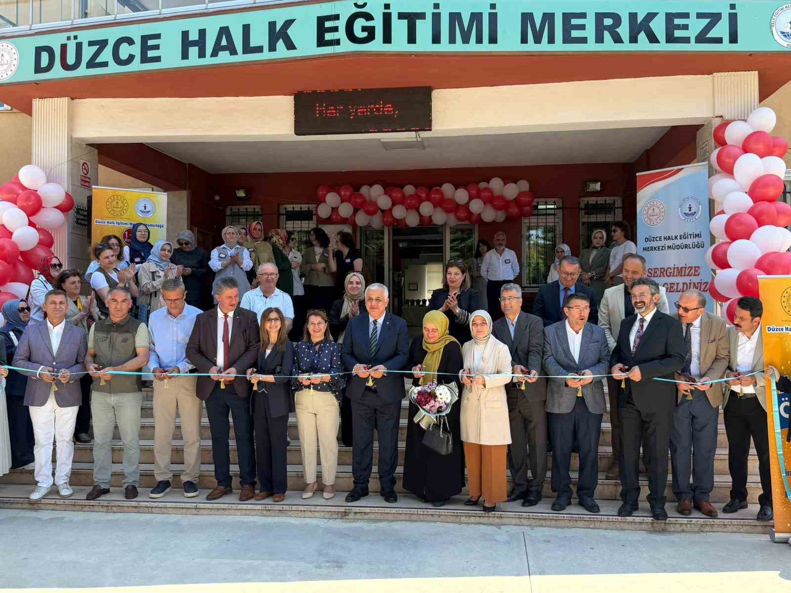13-bin-400-kursiyer-katildi
