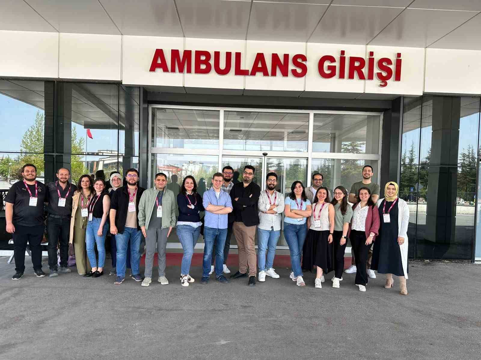 eru-hastaneleri-nde-temel-ultrason-ve-mekanik-ventilasyon-kursu-duzenlendi