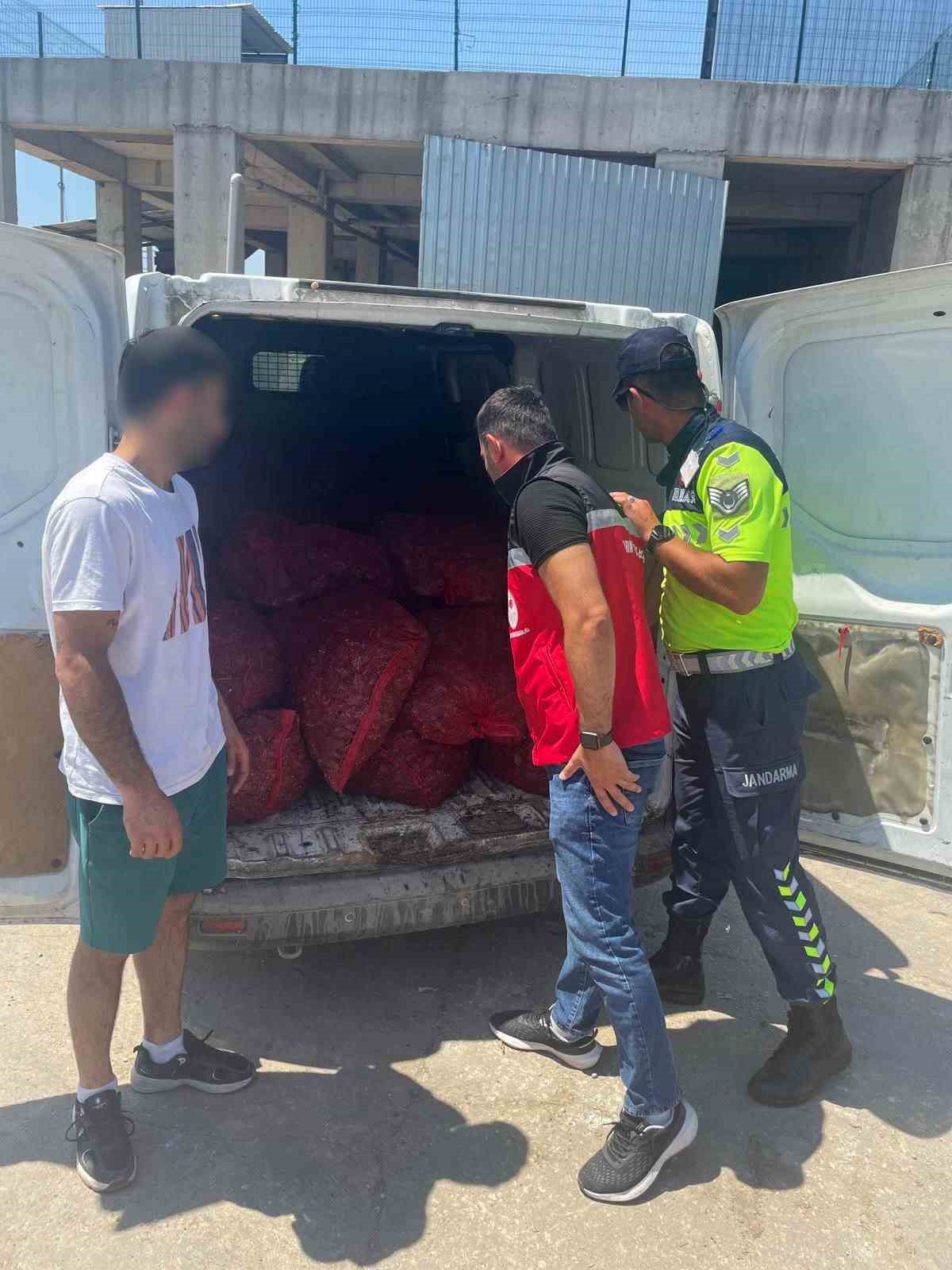 tekirdag-da-700-kilogram-kacak-midye-ele-gecirildi
