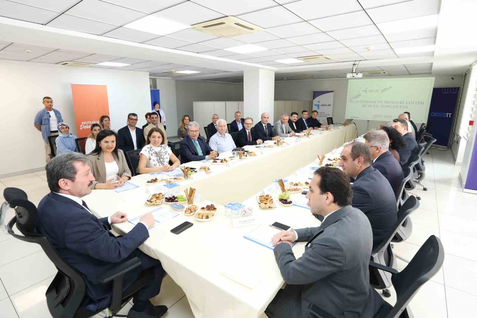 samsun-da-genc-istihdami-ve-is-gucu-egitim-plani-masaya-yatirildi