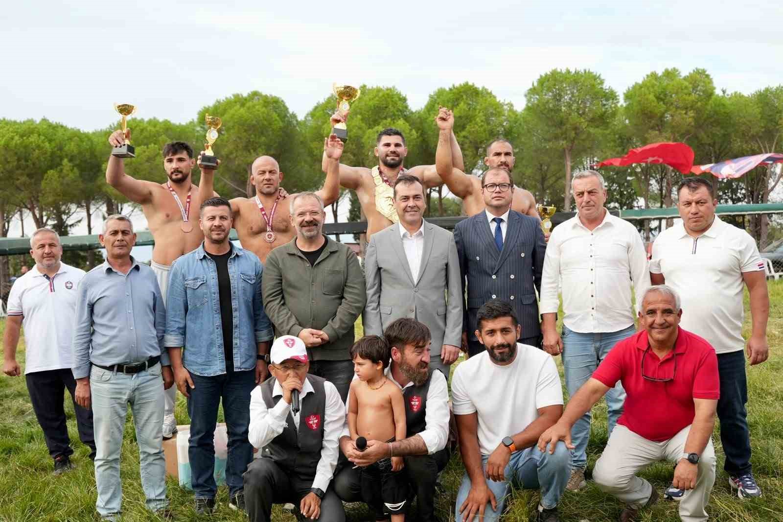 gomec-te-gures-heyecani-yasandi