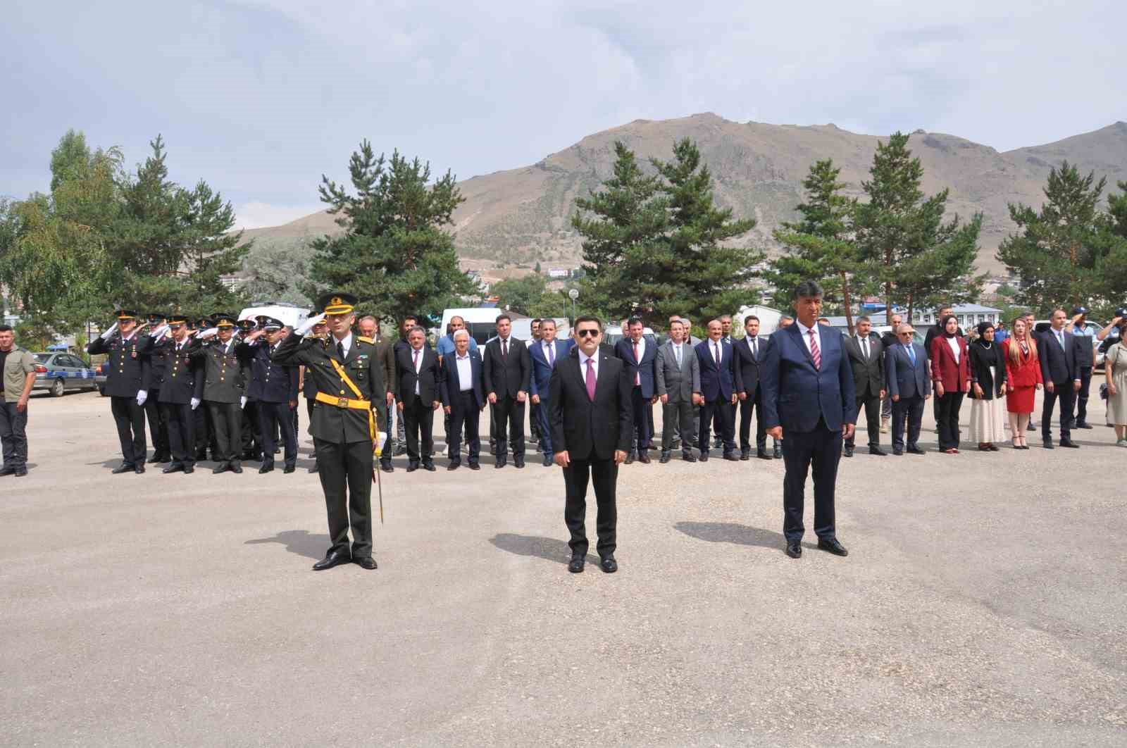 pasinler-de-30-agustos-zafer-bayrami-kutlandi