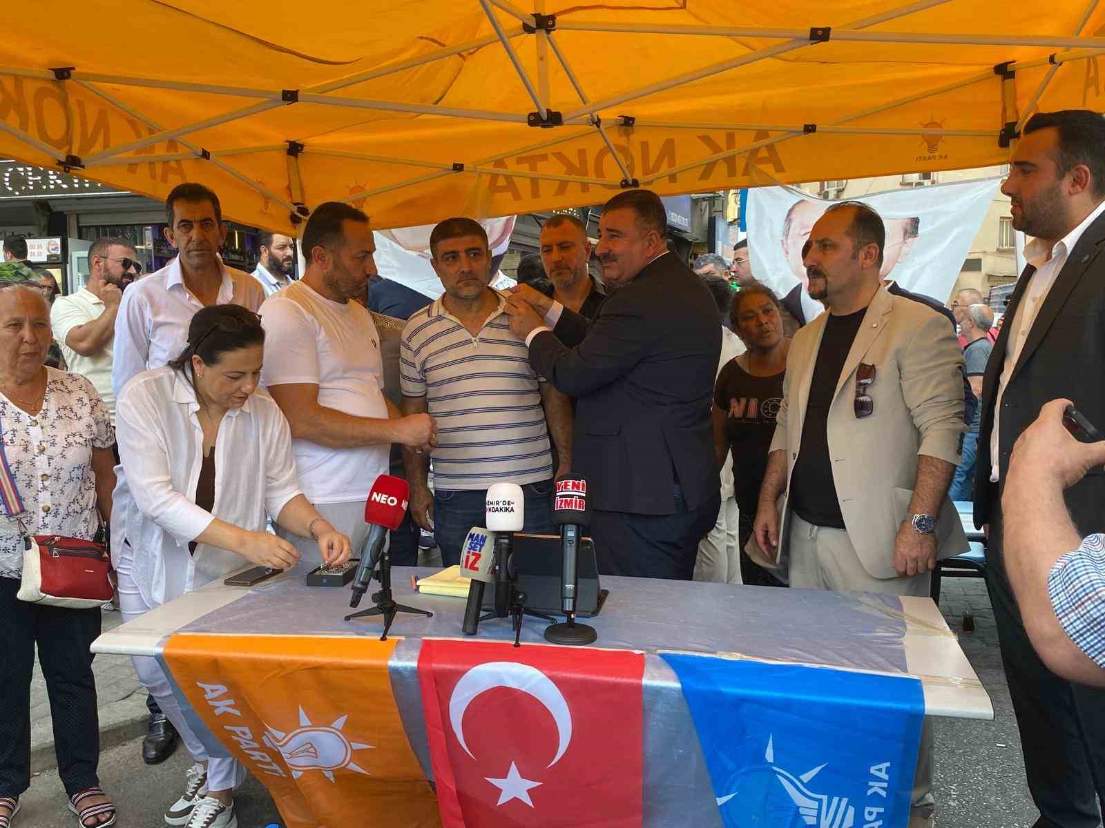 ak-parti-konak-ta-25-kurulus-yilinda-500-yeni-uye